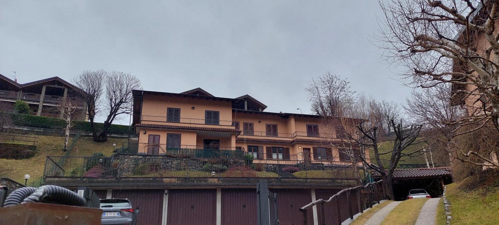 Casa Alberto - Appartamento Zona Bellagio Magreglio Exterior photo